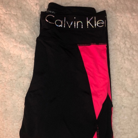 Calvin Klein work out pants - Picture 3 of 3